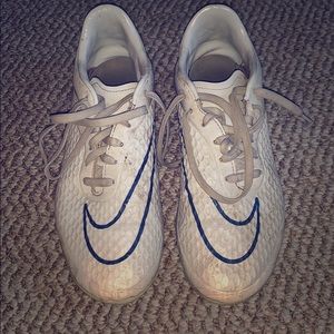 Used NIKE soccer cleats